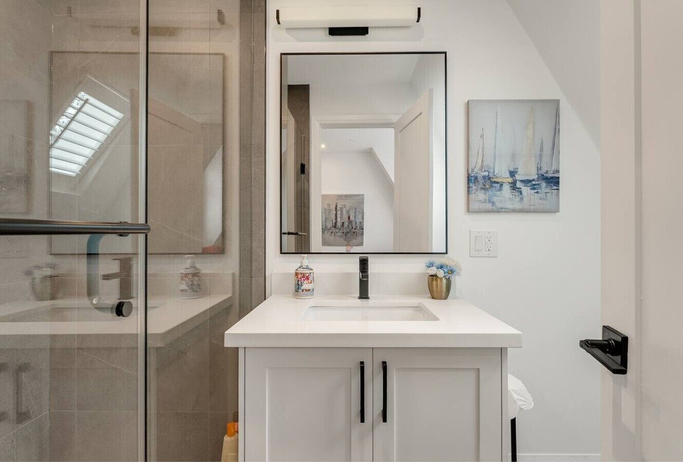 Original listing bathroom photo 1 for *Modern Quiet Home* 2 Bedroom 2 Bath Near Downtown